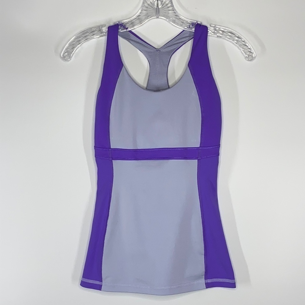 Lululemon Run Fast Track Tank in Cool Breeze/Power Purple Size 4
